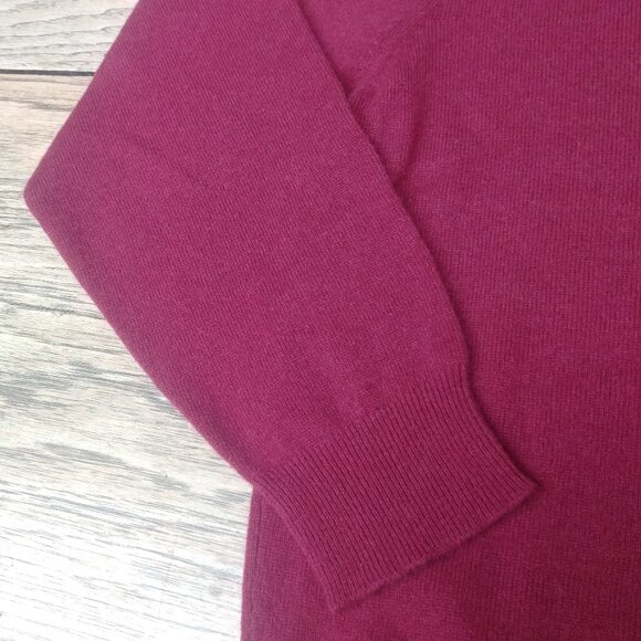 Jos A Bank Men XL 100% cashmere soft dark red crewneck sweater - Picture 5 of 12